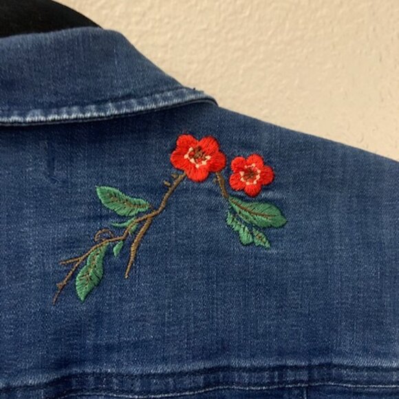 Madewell Embroidered Floral Denim Shirt Dress (wear once, pristine condition) - Picture 3 of 10